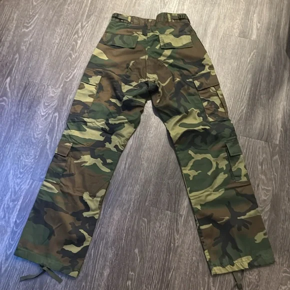 Raspberry Hills Pants